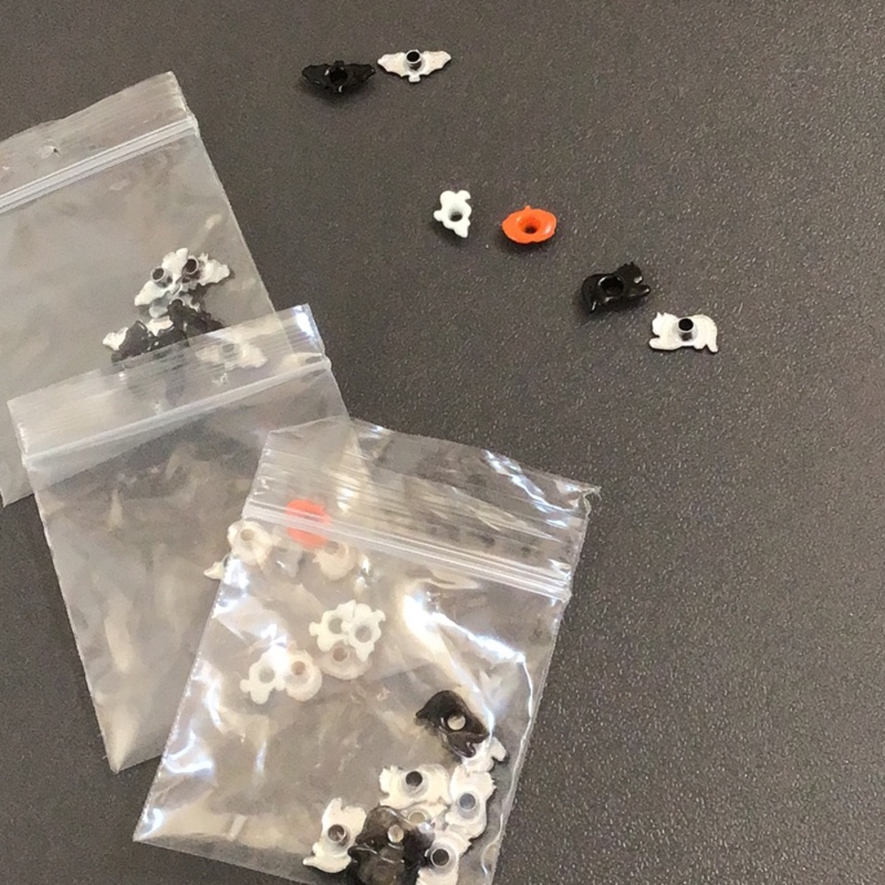 🎃 Halloween Finishing Eyelets for Scrapbooking 🎃